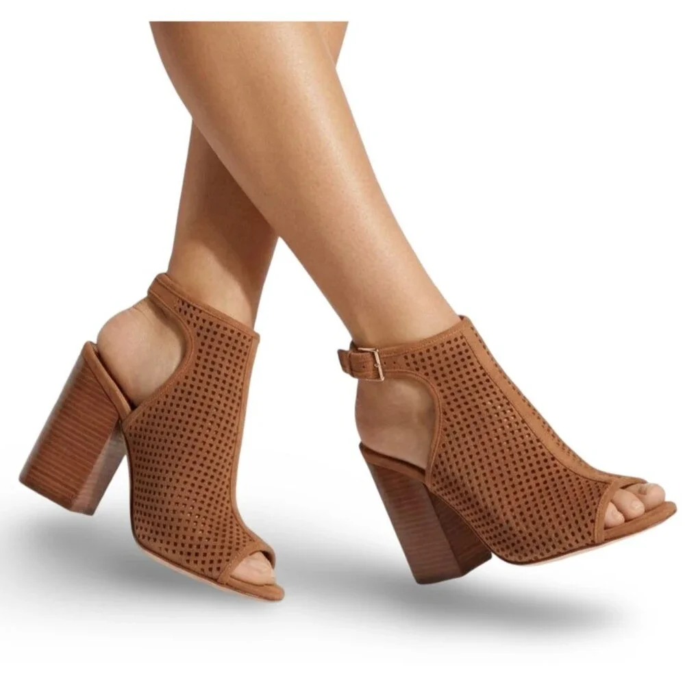 Tory Burch Perforated Women's 10 Open-Toe Booties Sandals Tan Brown Block Heel